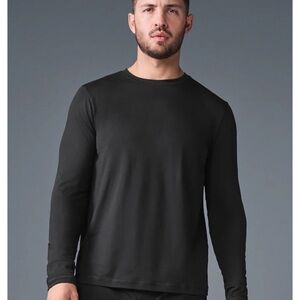 ALO YOGA Men's Black Long Sleeve Shirt